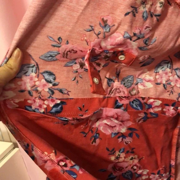 Gownies Post Surgical Mastectomy Recovery Gown - Picture 6 of 9